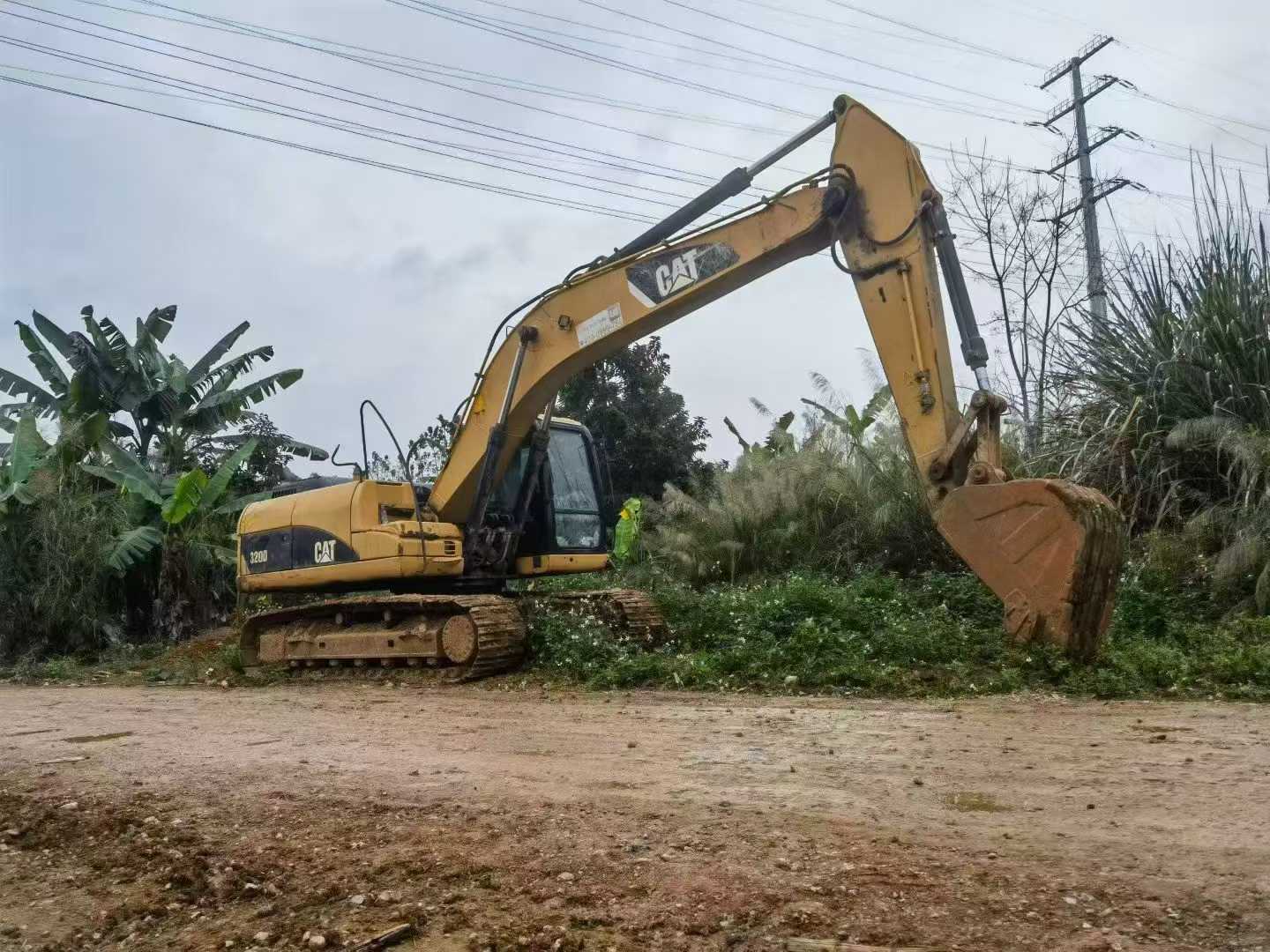 Used Caterpillar 320D Excavator 2013 Model / 5