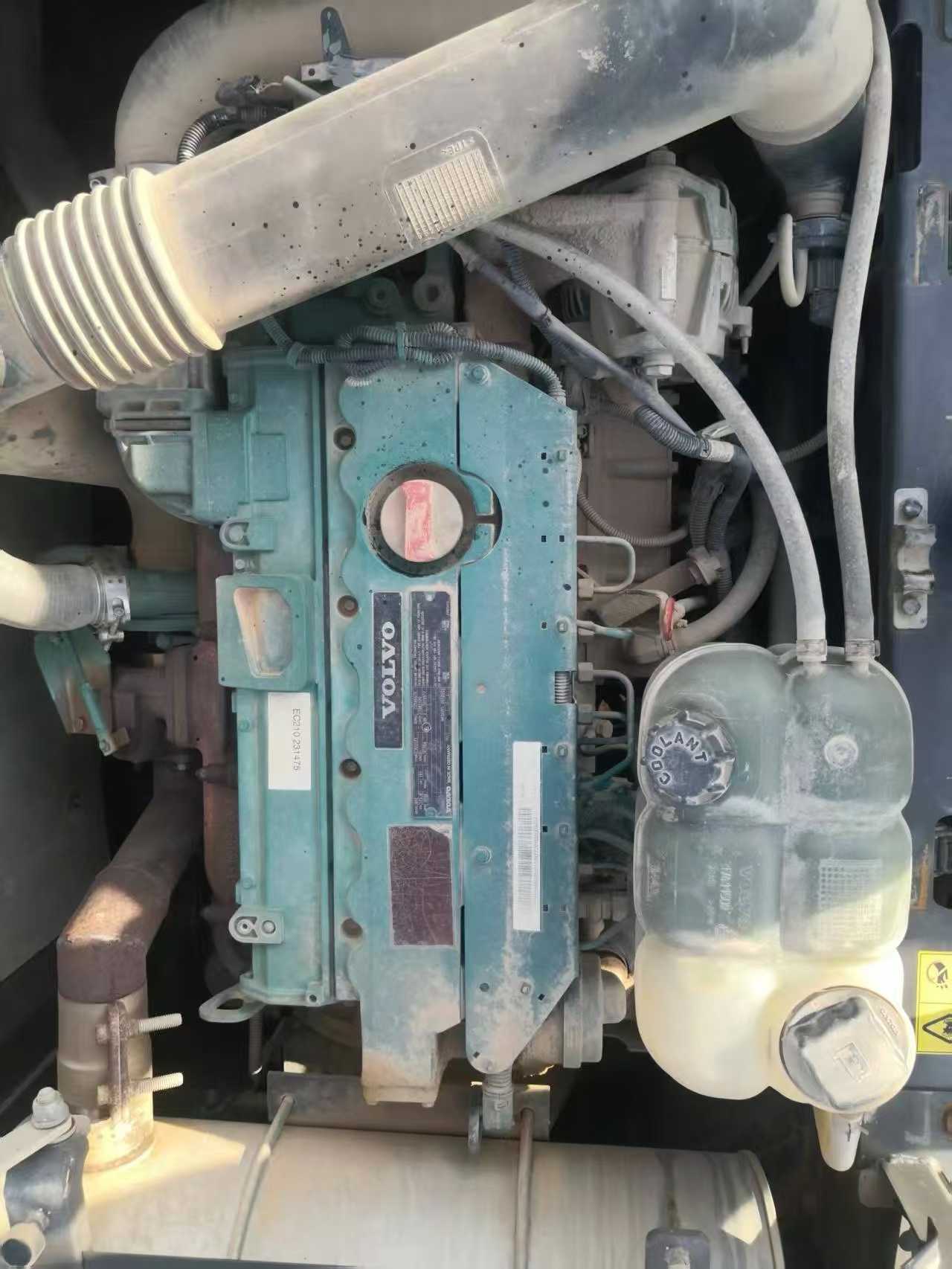 Used Volvo EW210C Excavator 2020 Model / 6