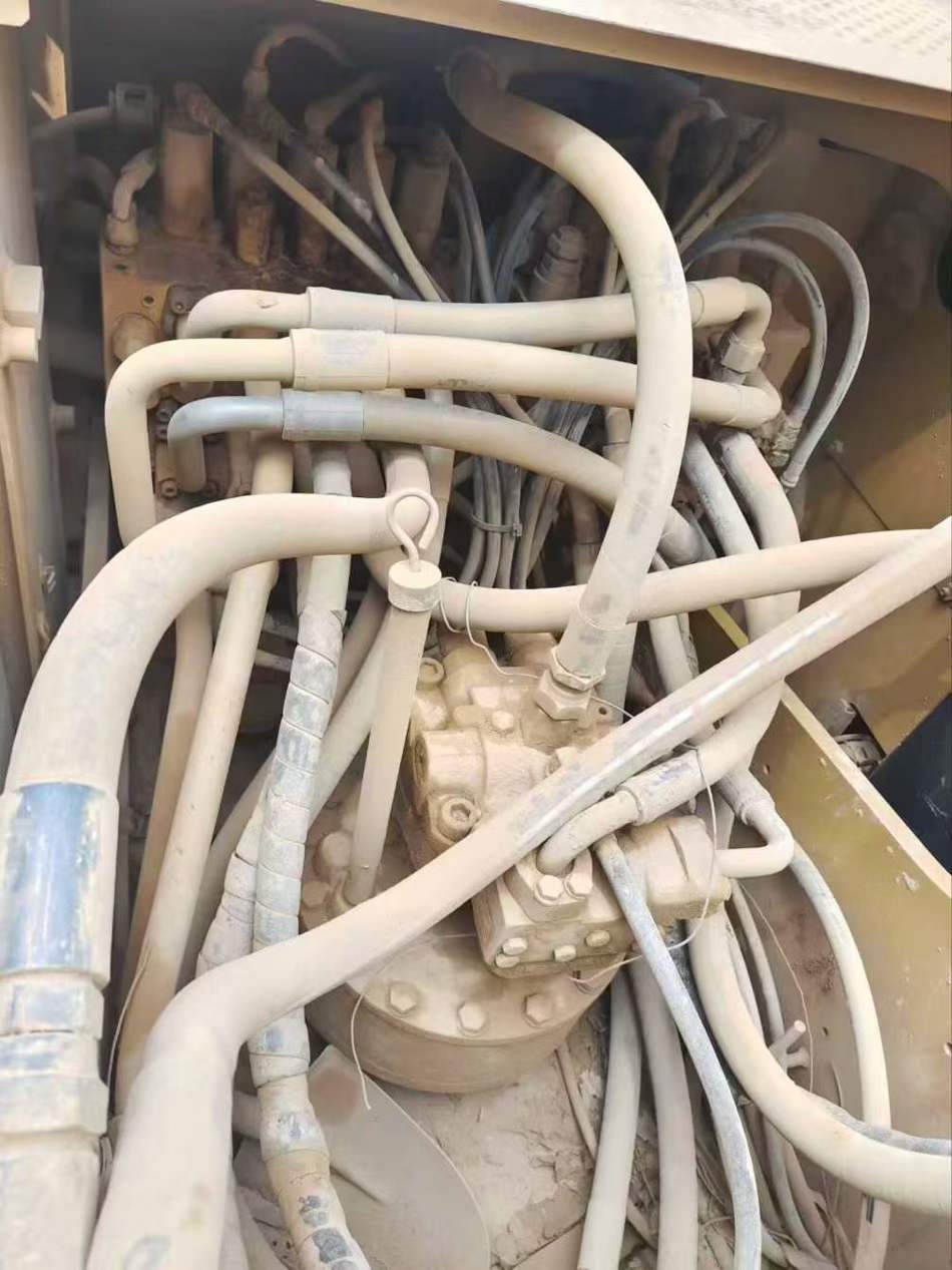 Used Caterpillar 320D Excavator 2016 Model / 7