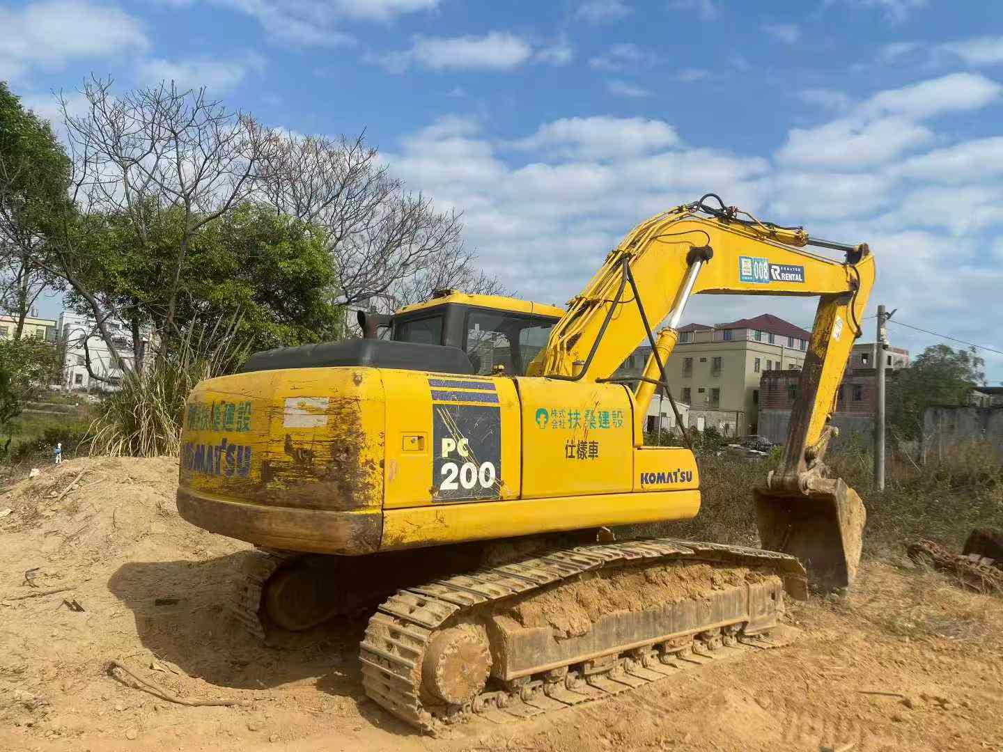 Used Komatsu PW200-7 Excavator 2016 Model / 2