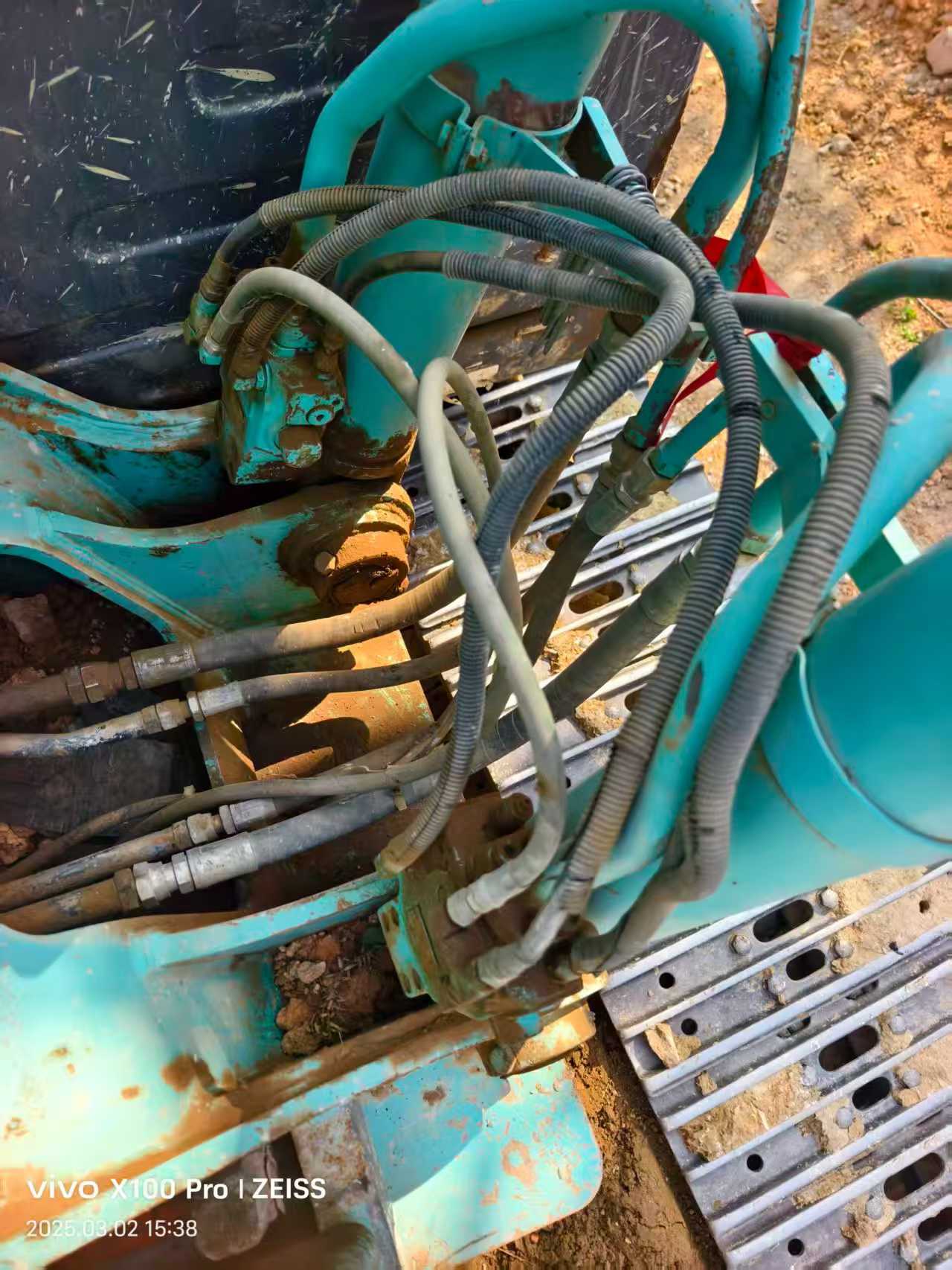 Buy Kobelco SK210 Used Excavator / 3 Used Kobelco SK210 Excavator 2016 Model / 3