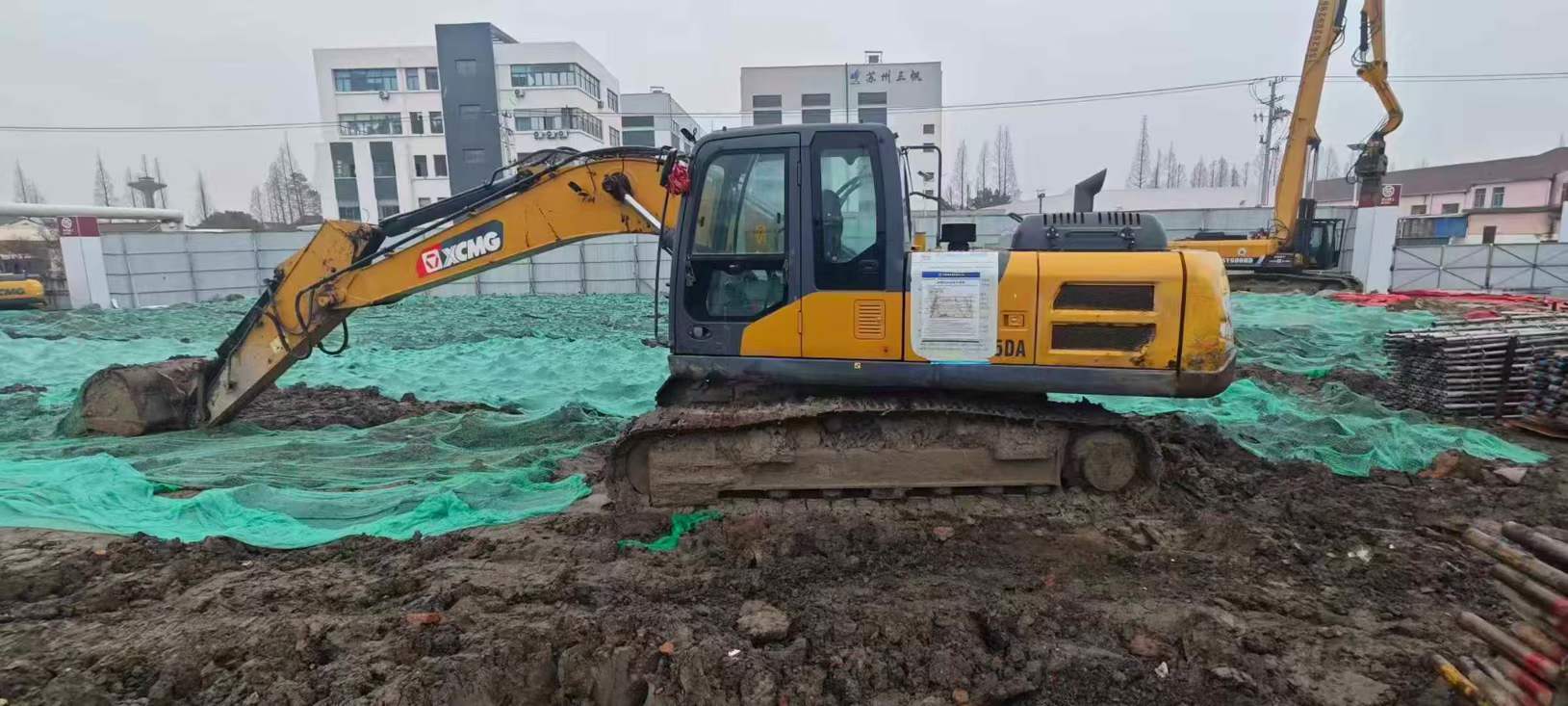 Used XCMG XE18 Excavator 2021 Model / 3