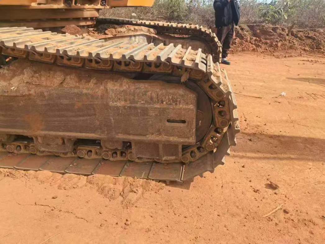 Used Kato HD1430 Excavator 2018 Model / 4