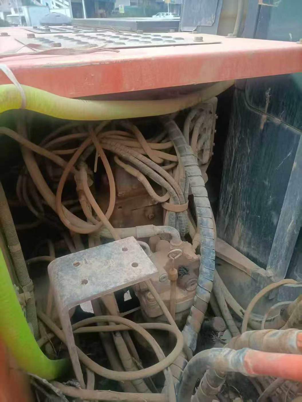 Buy Hitachi ZX130-5A Used Excavator