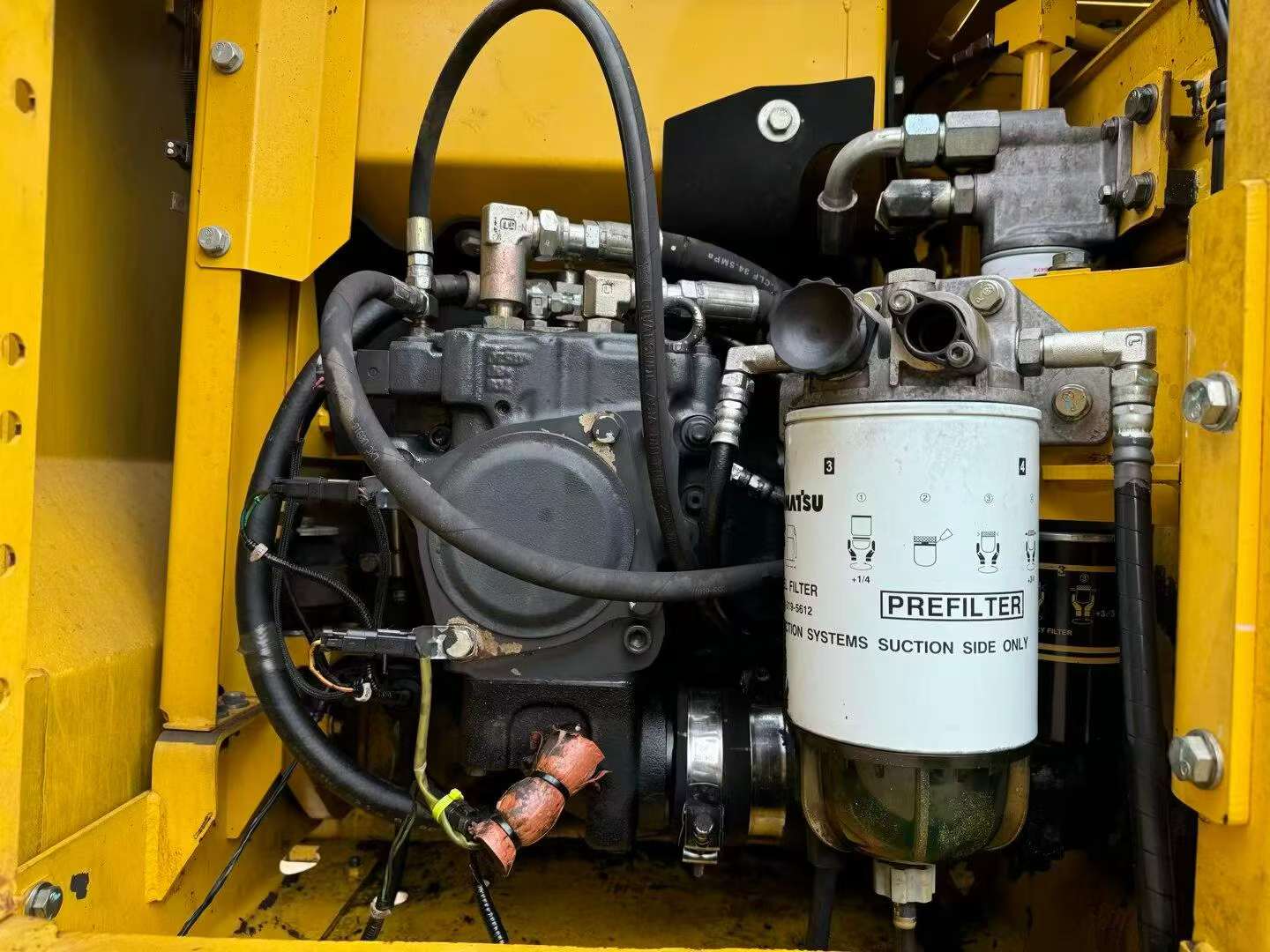 Used Komatsu PC70 Excavator 2016 Model / 6