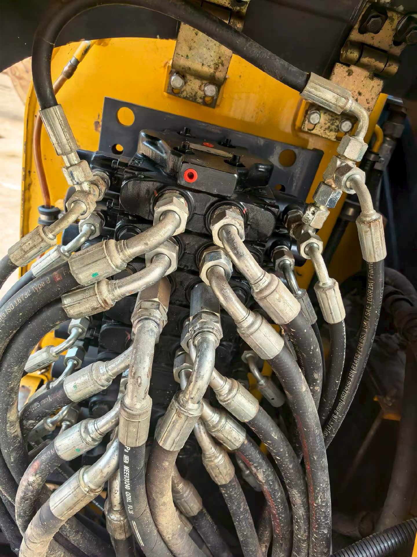 Used XCMG XE65G Excavator 2020 Model / 7