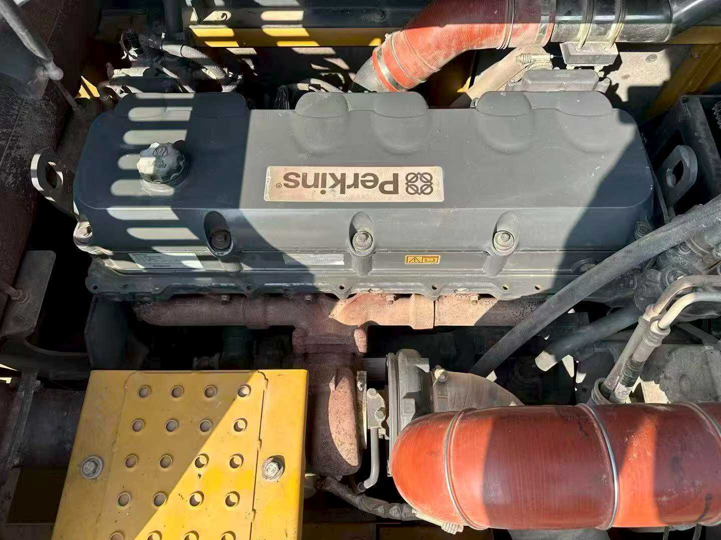 Used XCMG XE550DK Excavator 2021 Model / 8