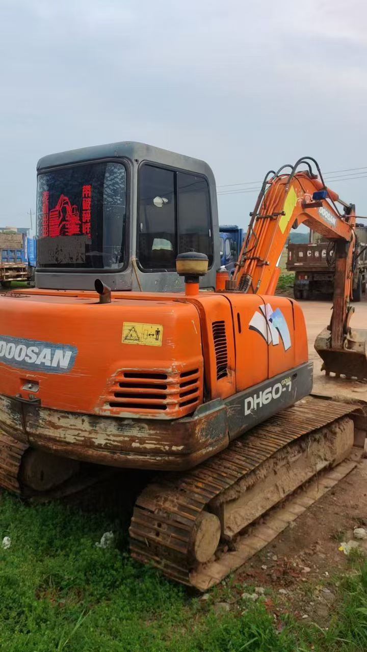 Used Doosan DH55-7 Excavator 2012 Model / 4