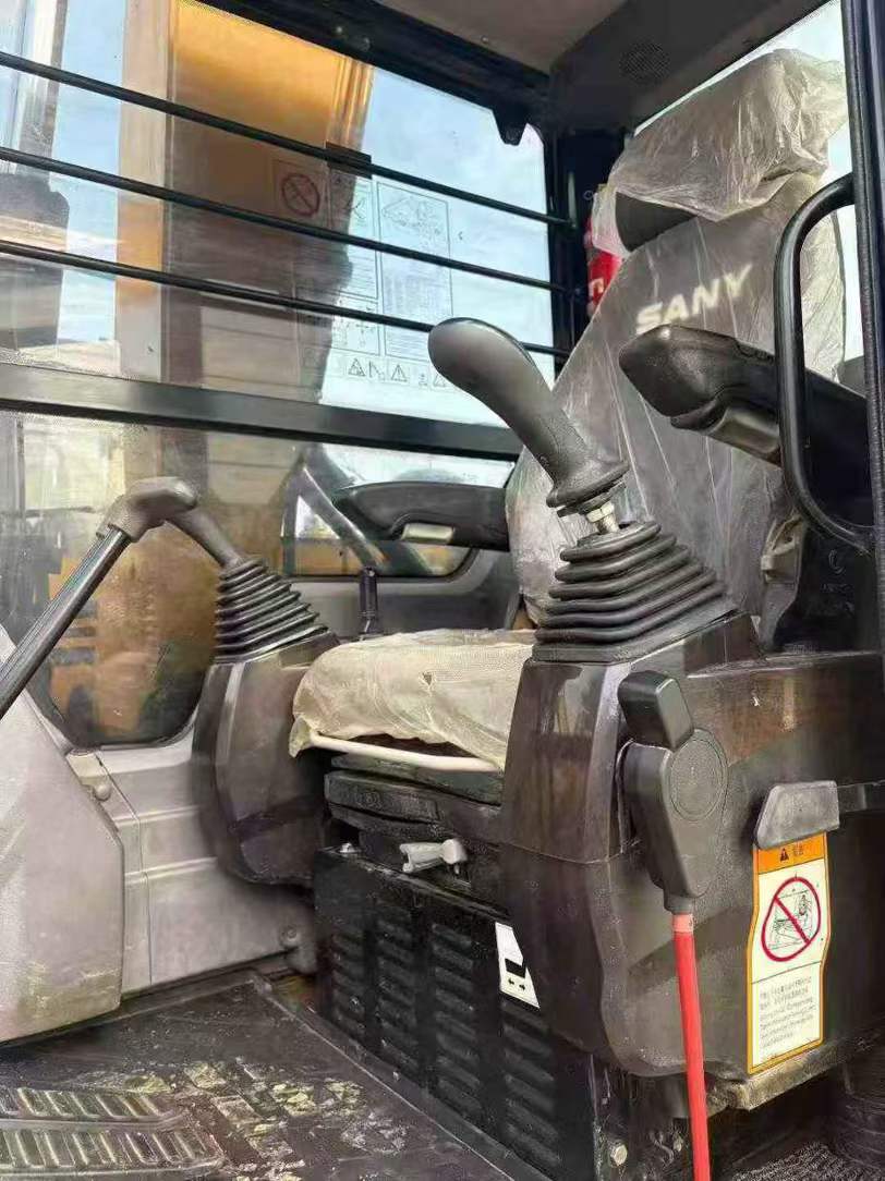 Used Sany SY95C Excavator 2021 Model / 3