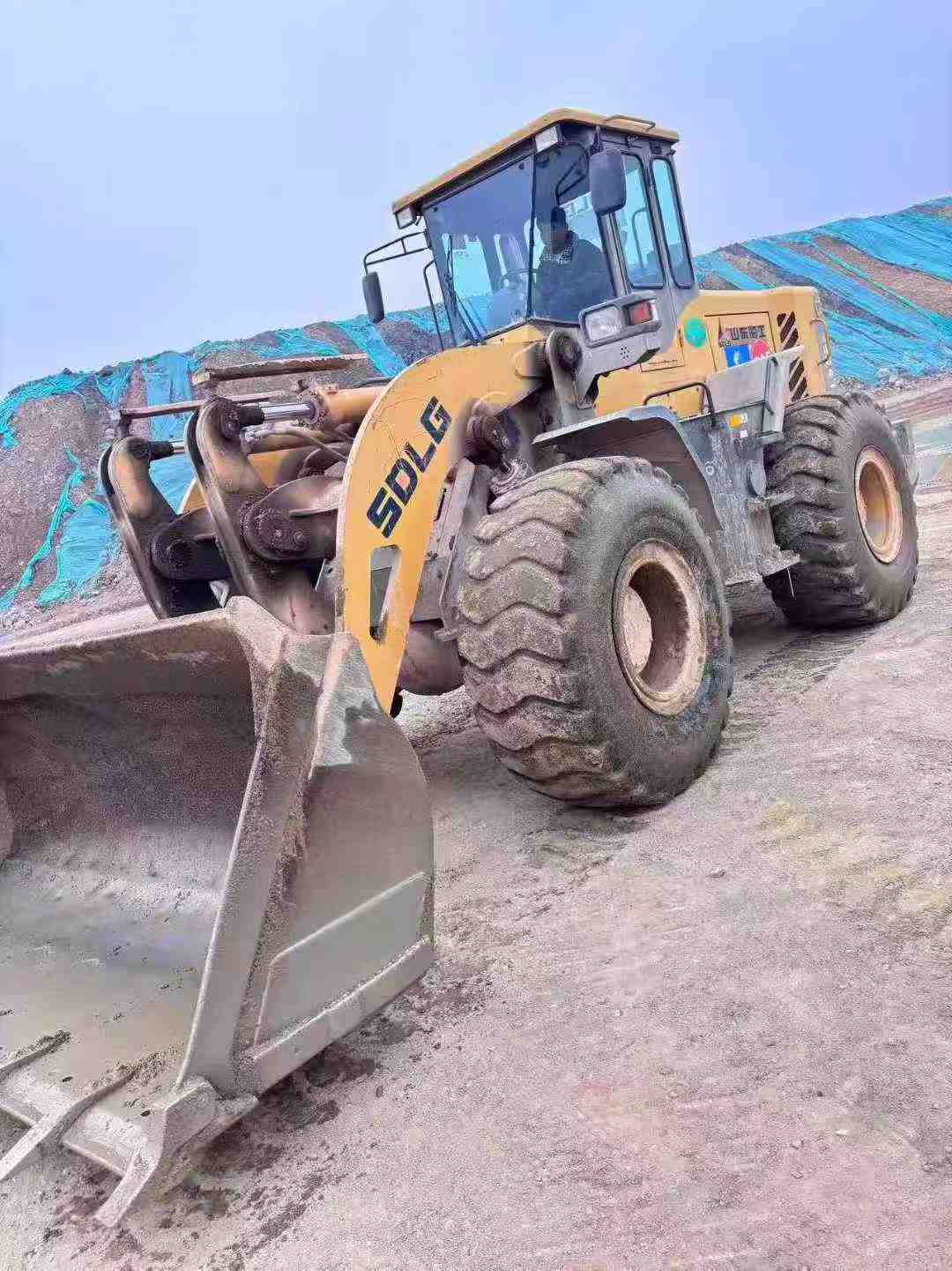 Buy SDLG LG952 Used Loader