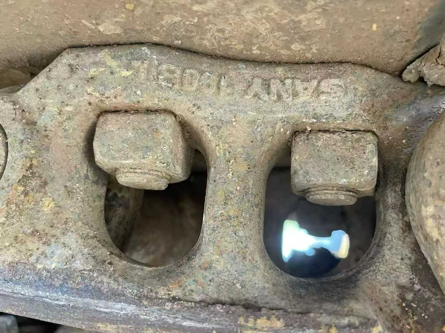 Used Sany SY215W Excavator 2014 Model / 3