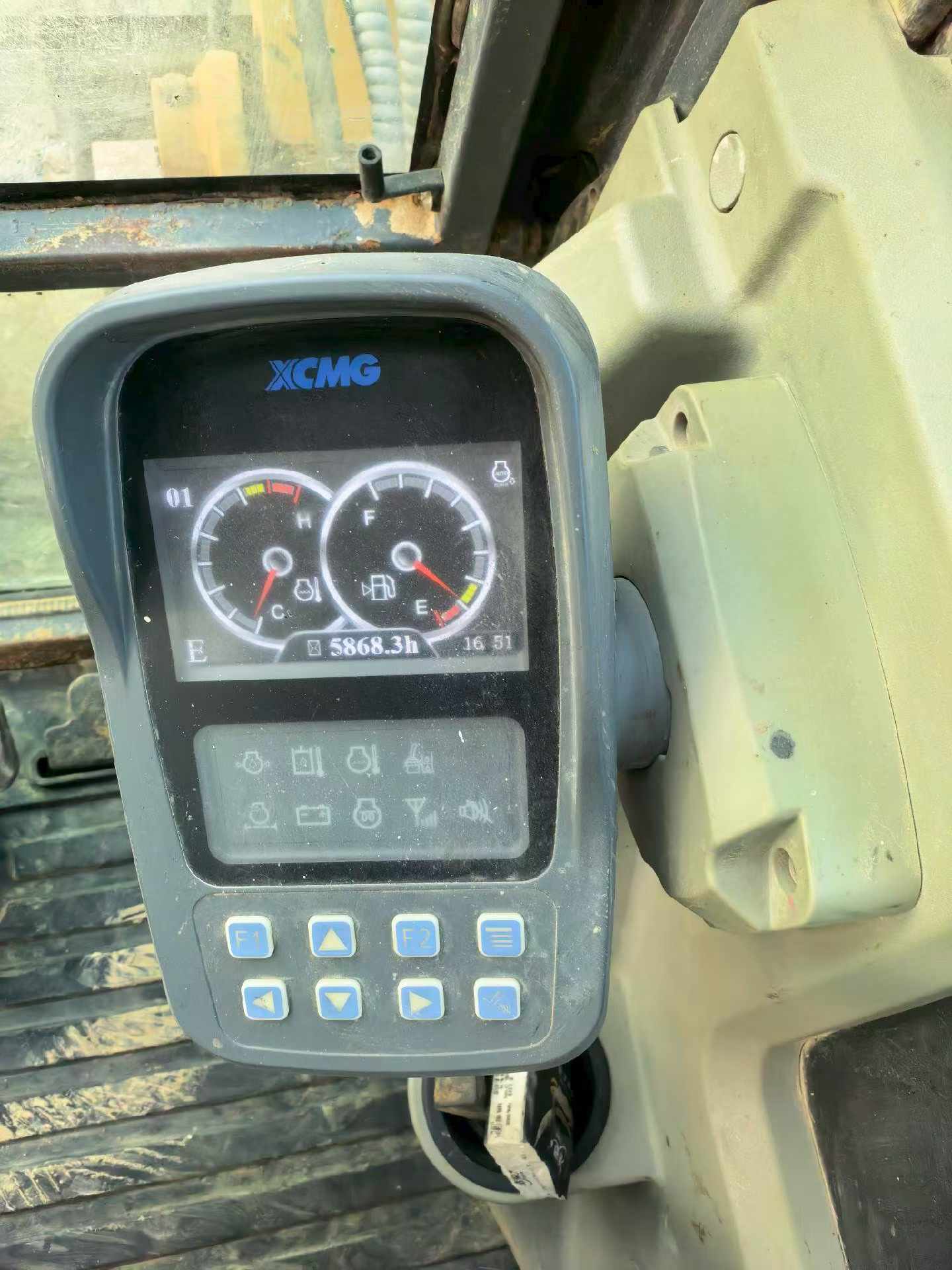 Used XCMG XE65G Excavator 2020 Model / 9