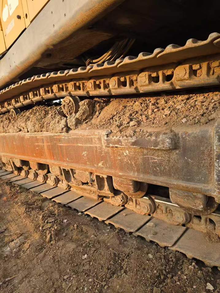 Used Volvo EC60 Excavator 2010 Model / 8