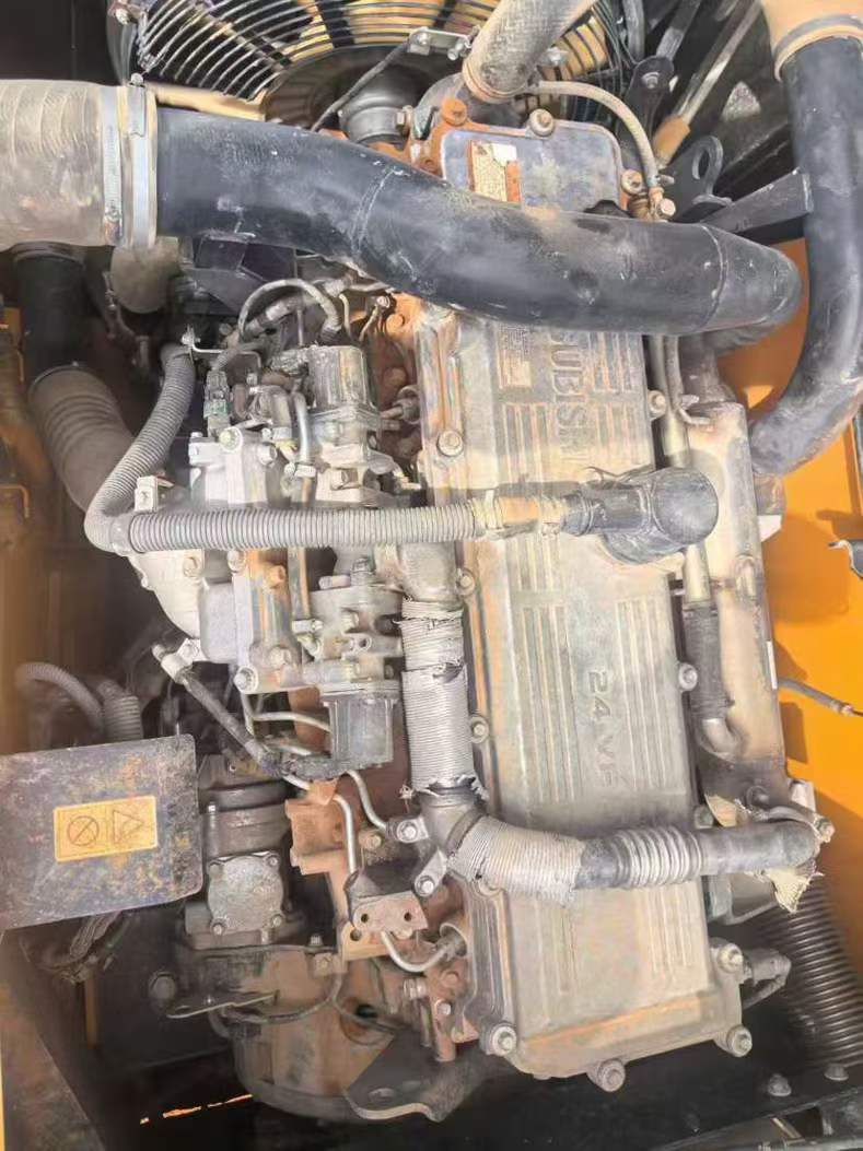 Used Kato HD1430 Excavator 2018 Model / 8