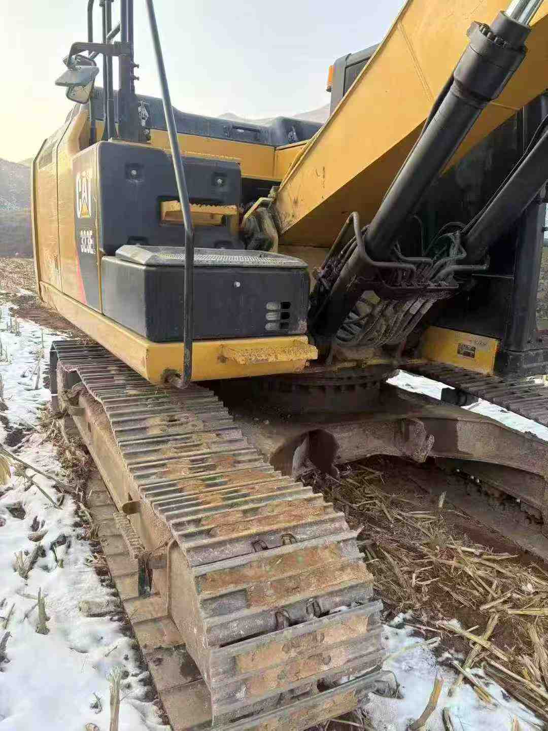 Used Caterpillar 320E Excavator 2021 Model / 3