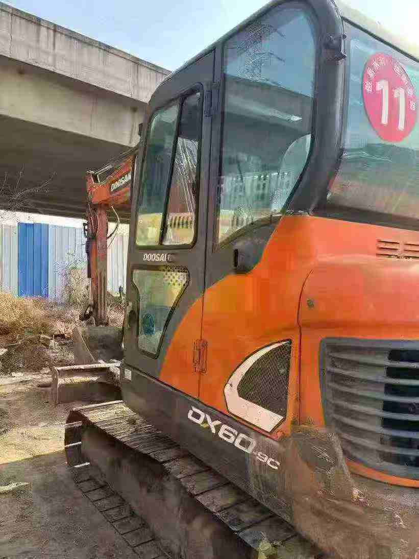 Used Doosan DX60 Excavator 2018 Model / 3