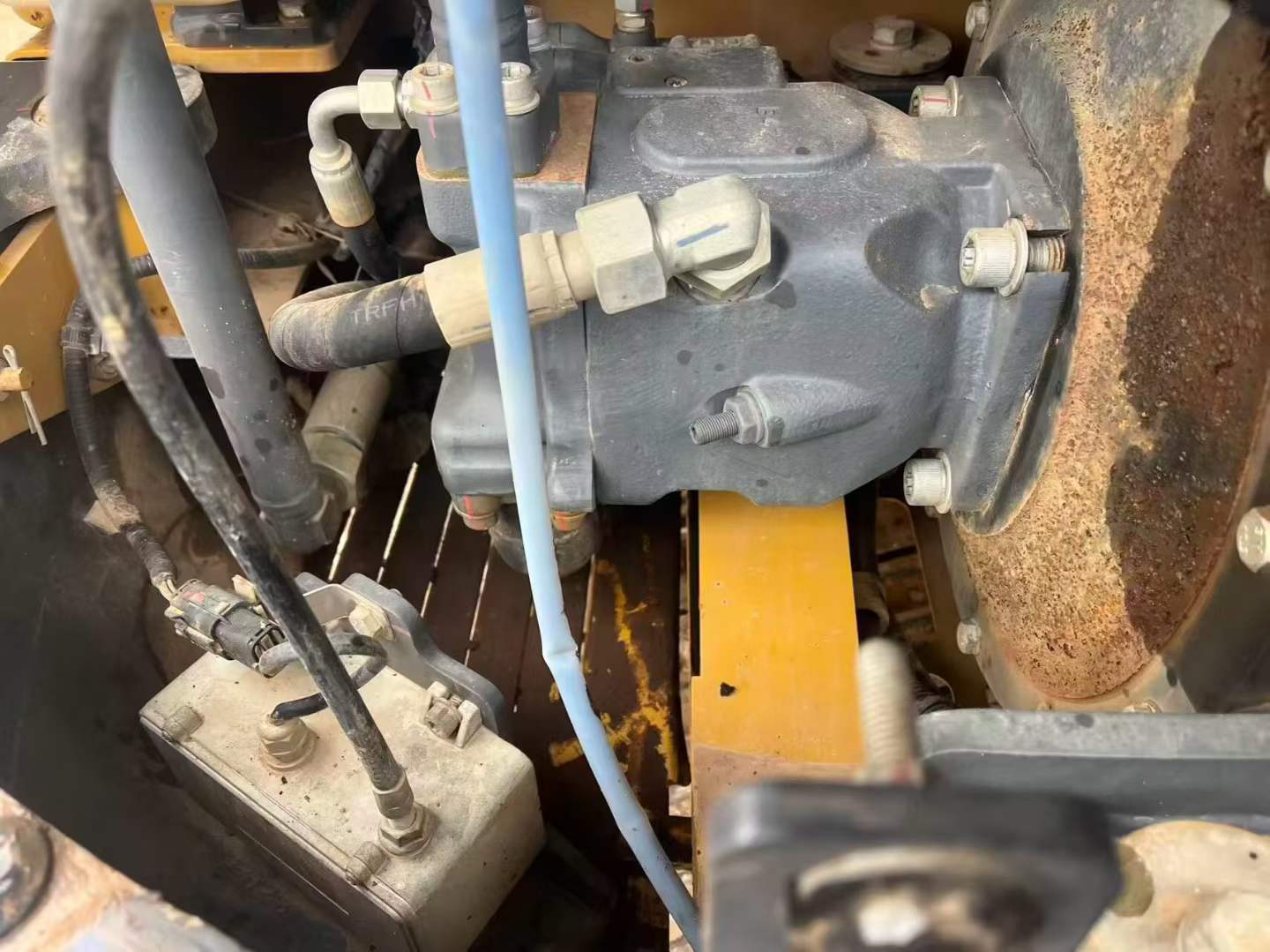 Used XCMG XE60 Excavator 2021 Model / 4