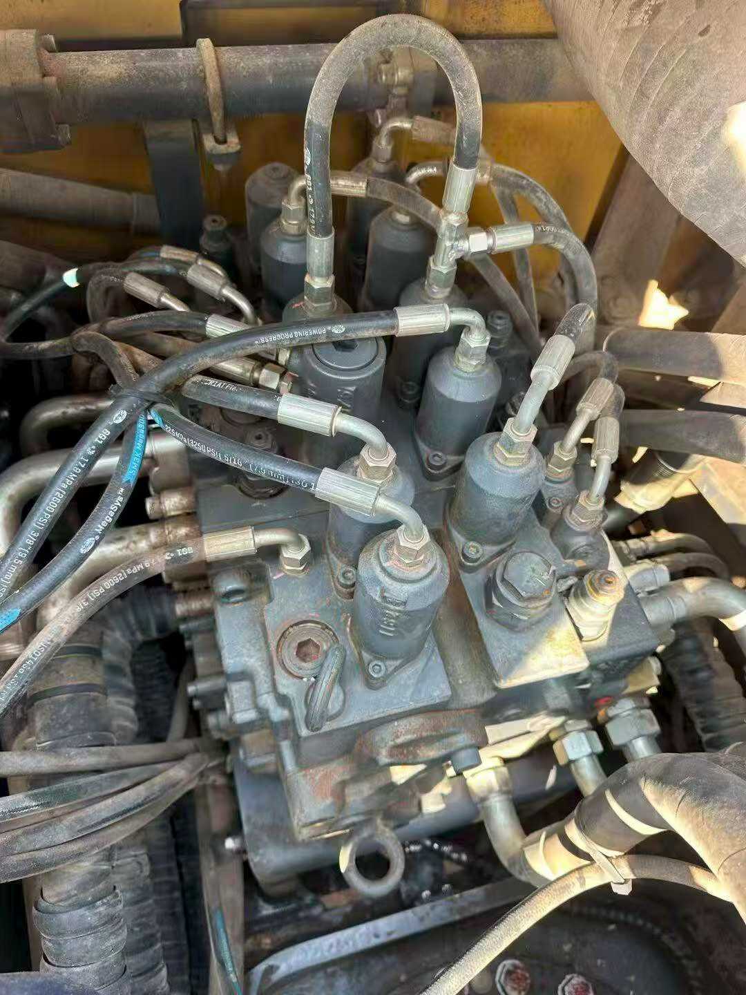 Used XCMG XE550DK Excavator 2021 Model / 5