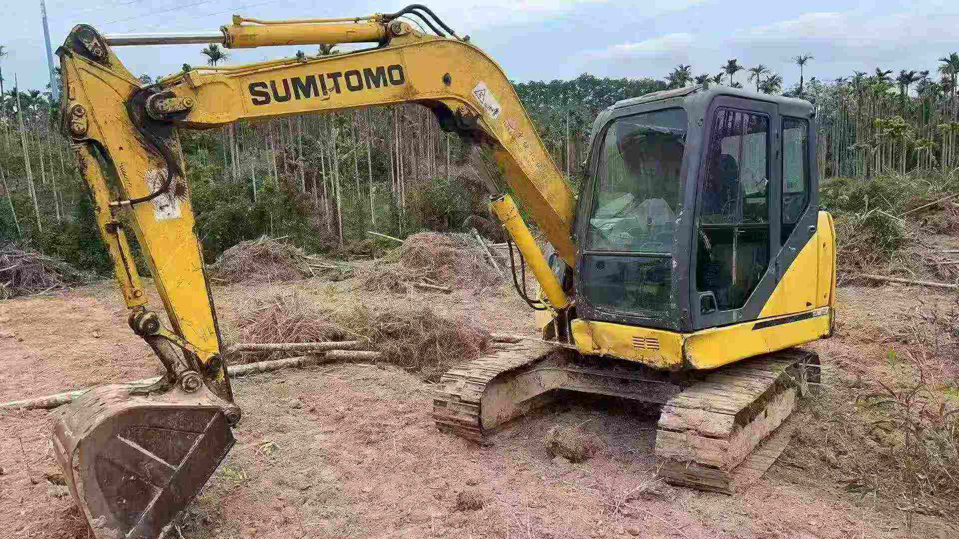 Buy Sumitomo SH80-6 Used Excavator Buy Sumitomo SH80-6 Used Excavator