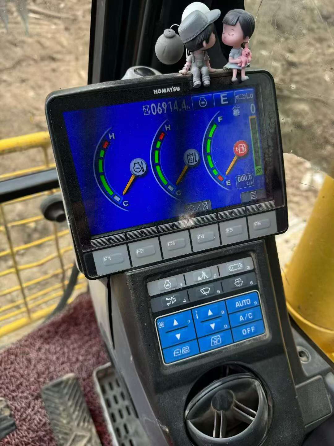 Used Komatsu PC70 Excavator 2016 Model / 5