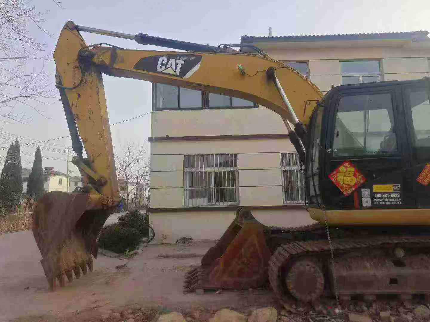 Buy Caterpillar 320D Used Excavator