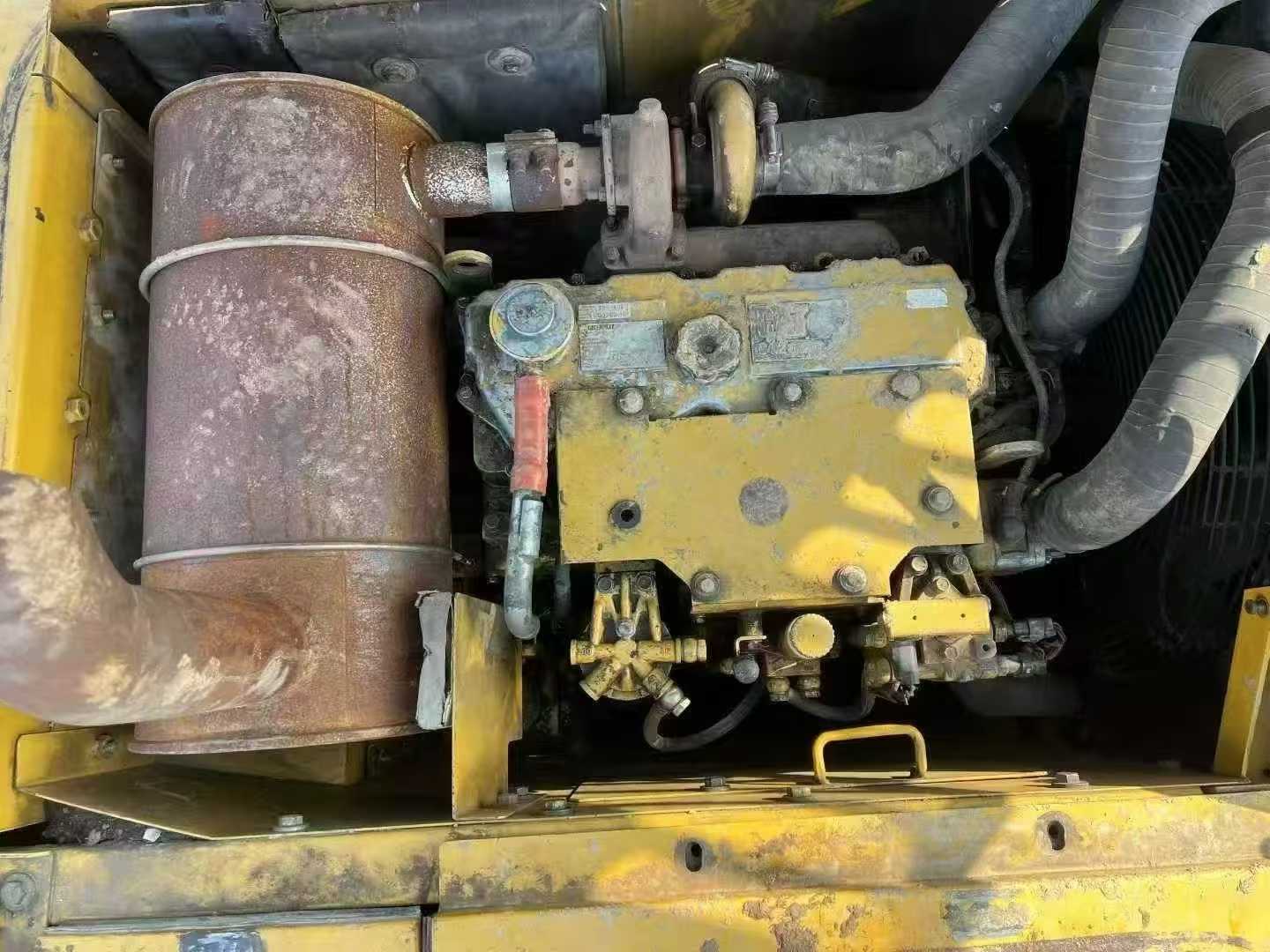 Used Caterpillar CT18 Excavator 2012 Model / 4