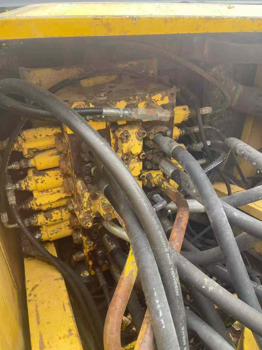 Used Komatsu PW200-7 Excavator 2016 Model / 5