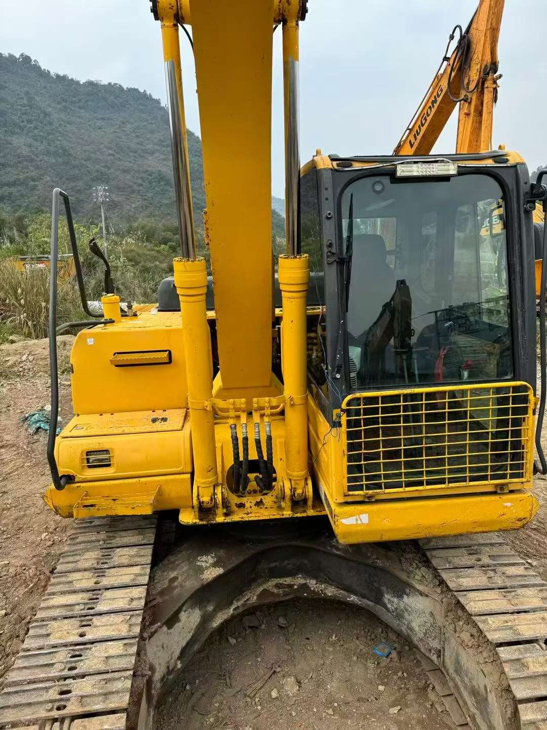 Used Komatsu PC70 Excavator 2016 Model / 8