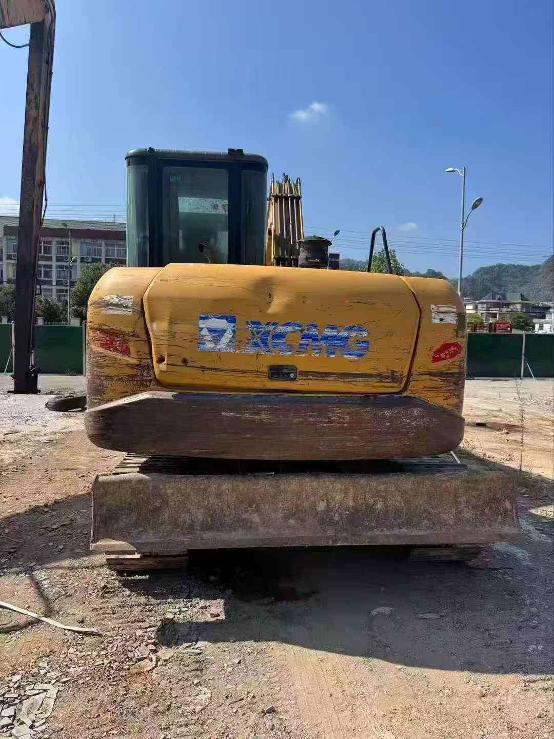 Used XCMG XE75WD Excavator 2017 Model / 4