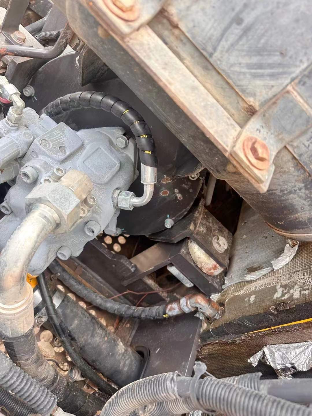 Used Sany SY60 Excavator 2016 Model / 8