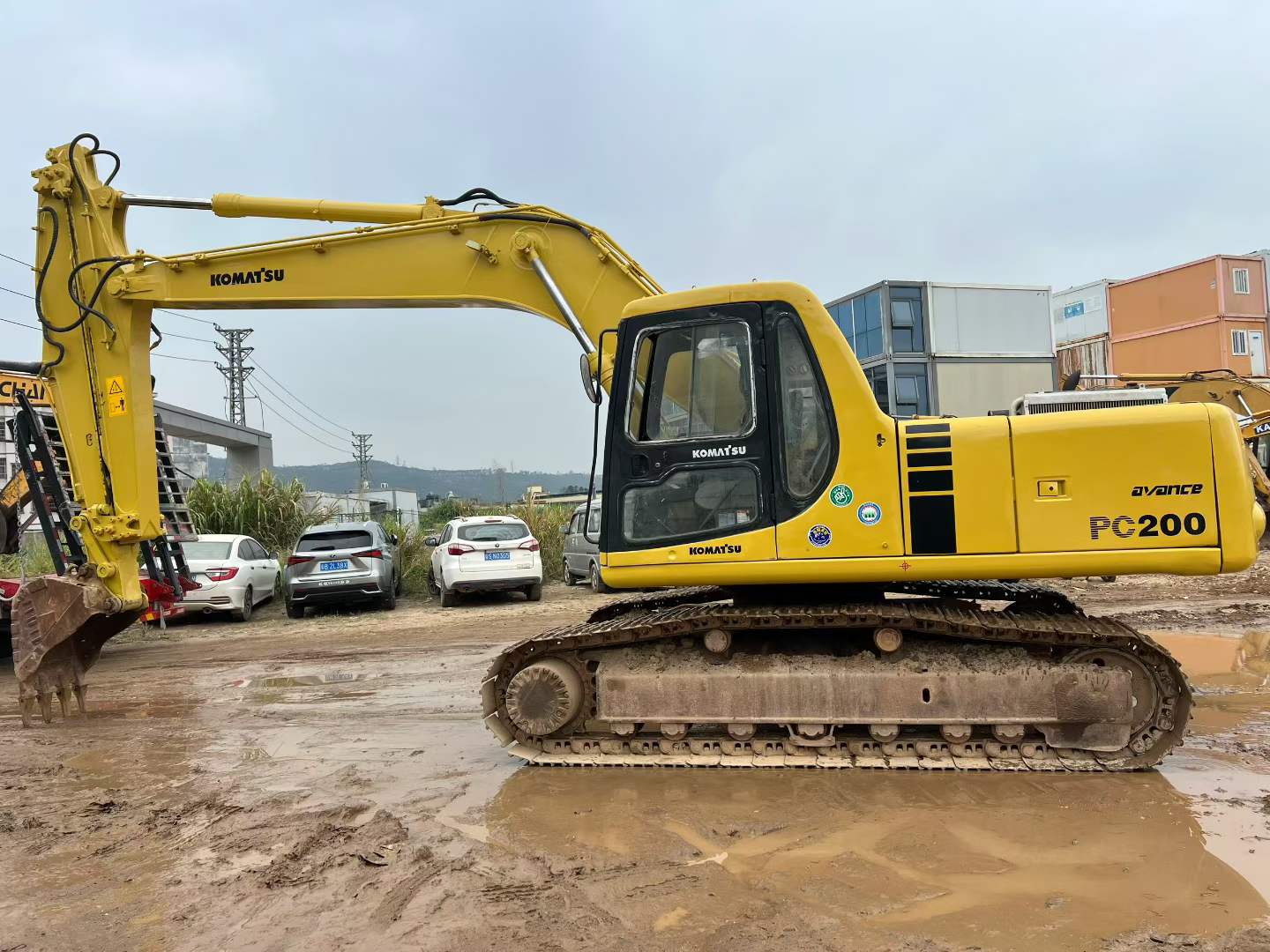 Used Komatsu PC200-6 Excavator 2016 Model / 2
