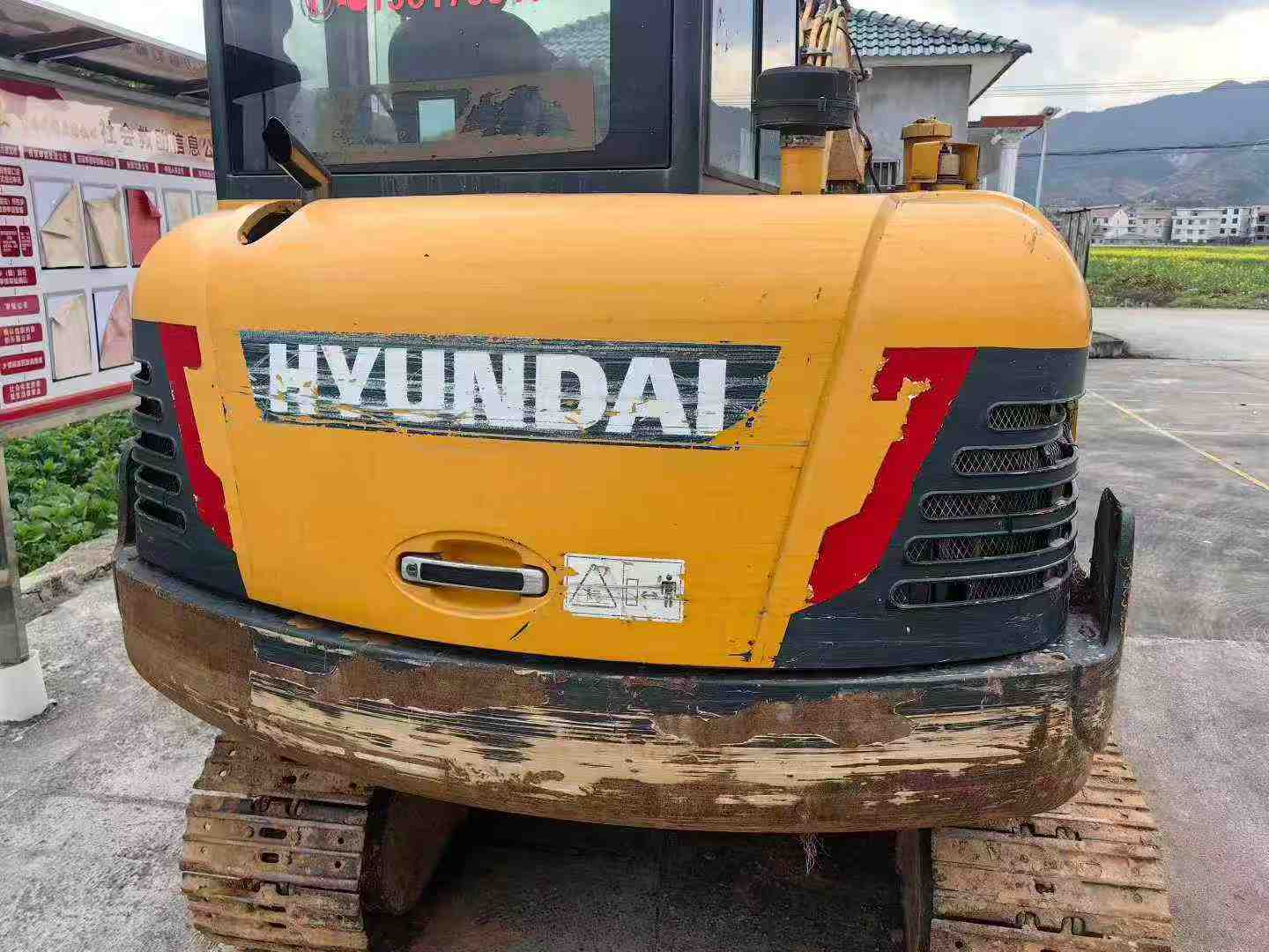 Buy Hyundai HX55 Used Excavator