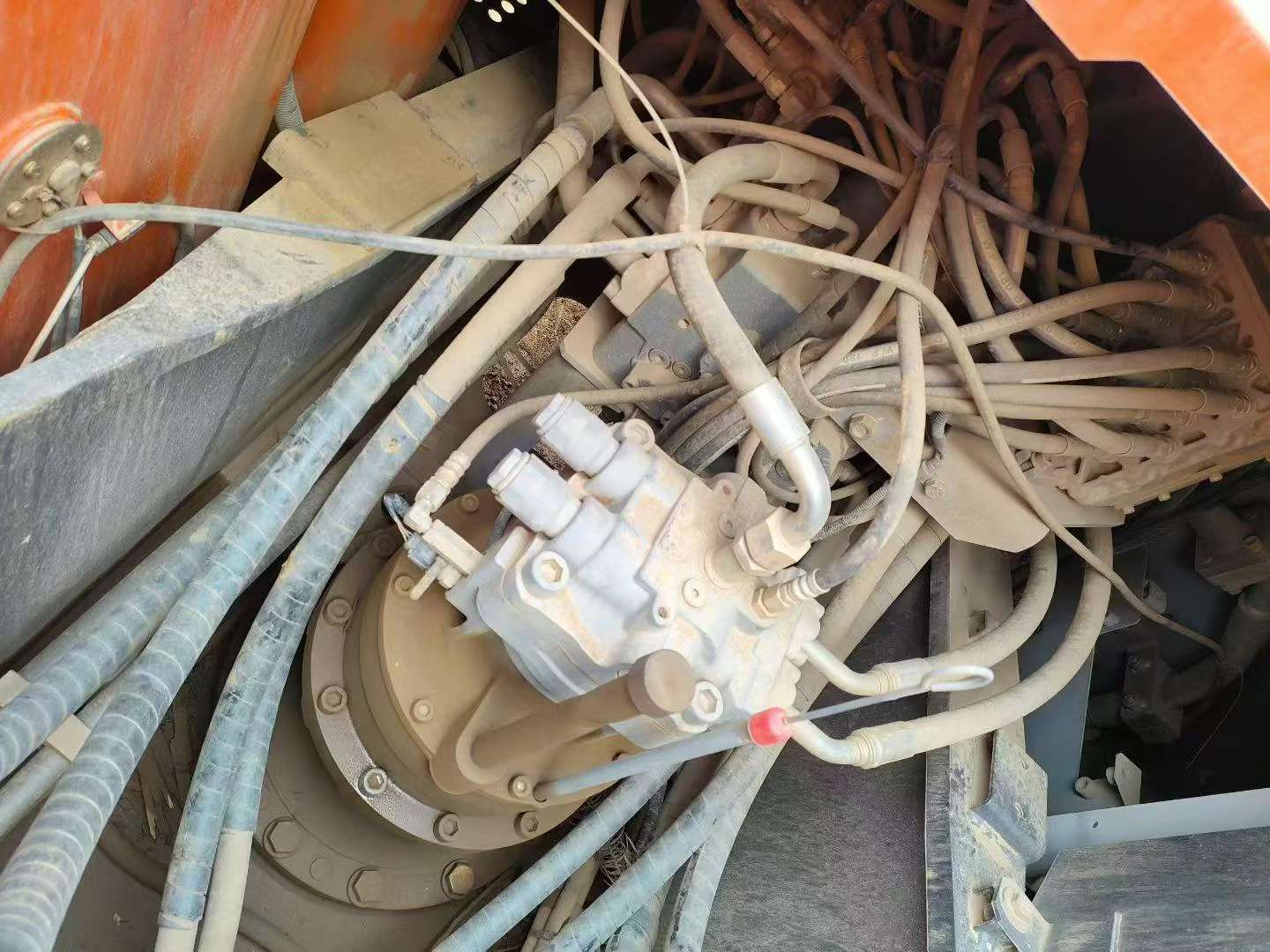 Used Hitachi ZAXIS200 Excavator 2018 Model / 3