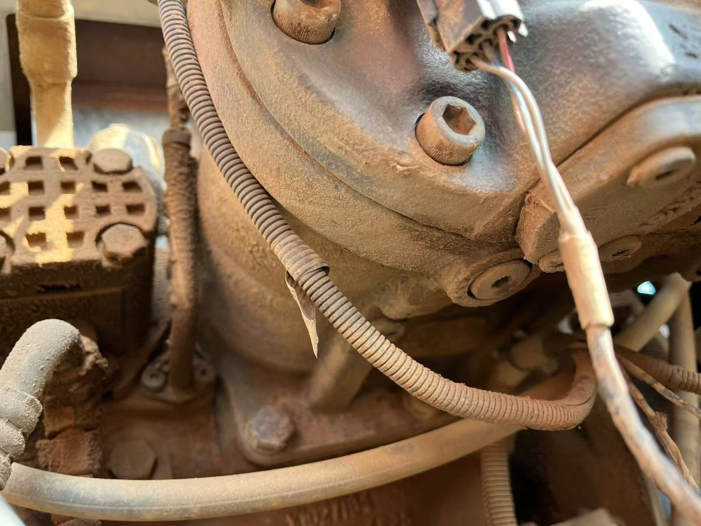 Buy Hitachi EX210 Used Excavator / 4 Used Hitachi EX210 Excavator 2012 Model / 4