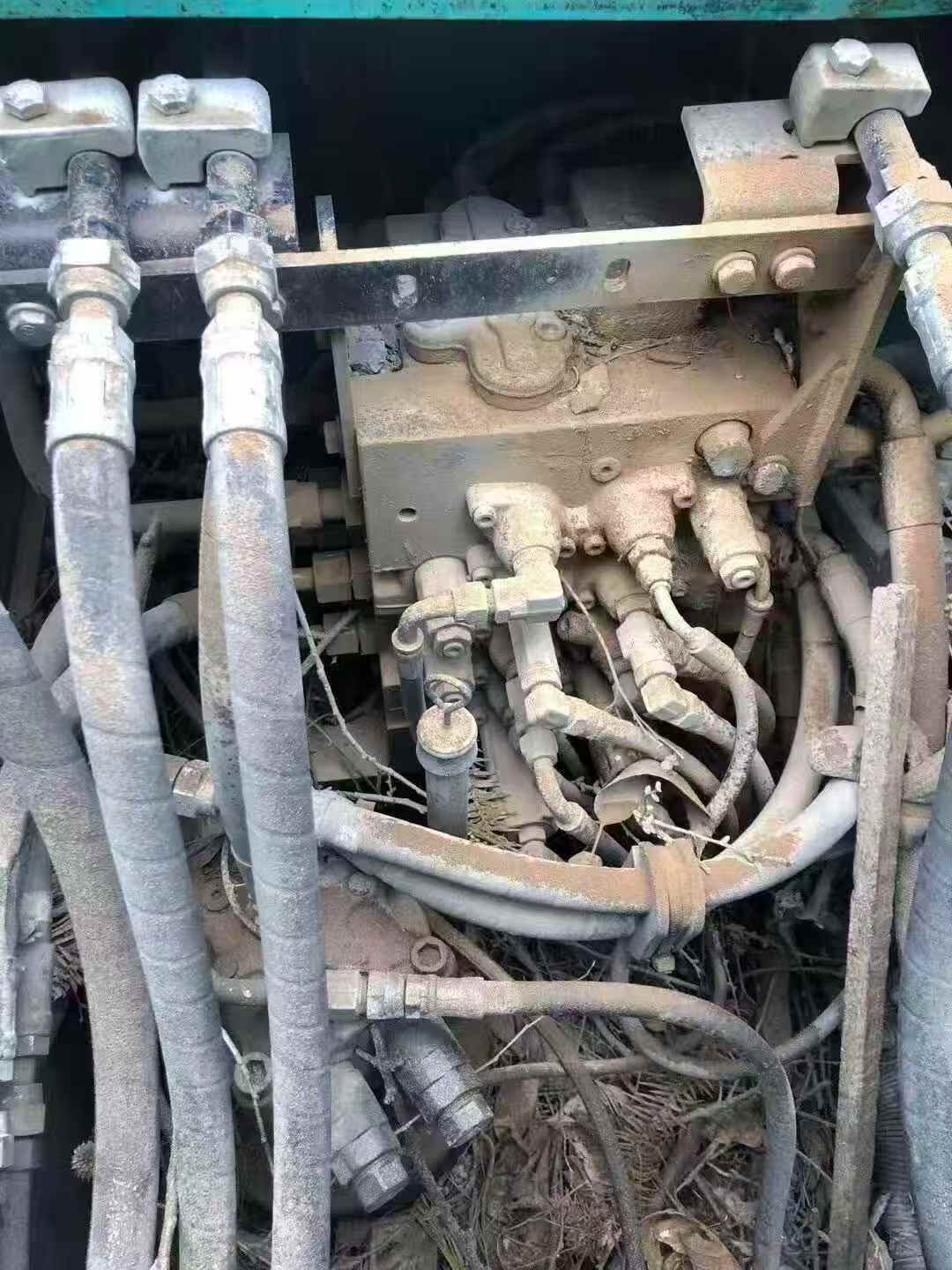 Buy Kobelco SK130 Used Excavator