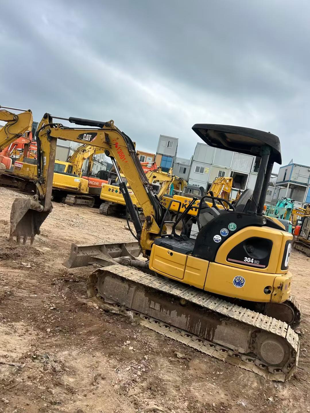 Used Caterpillar 304CCR Excavator 2016 Model / 2