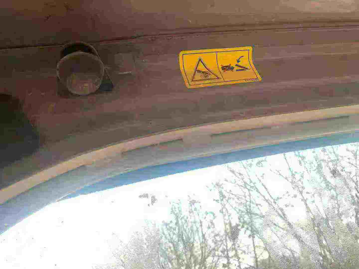 Used Hitachi ZX60 Excavator 2010 Model / 8