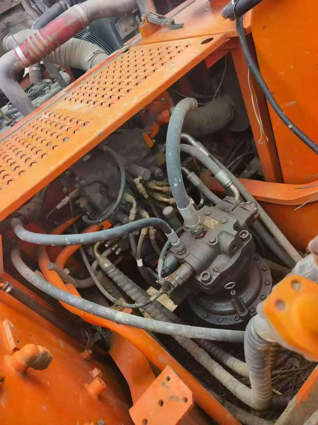 Used Doosan S225 Excavator 2012 Model / 2