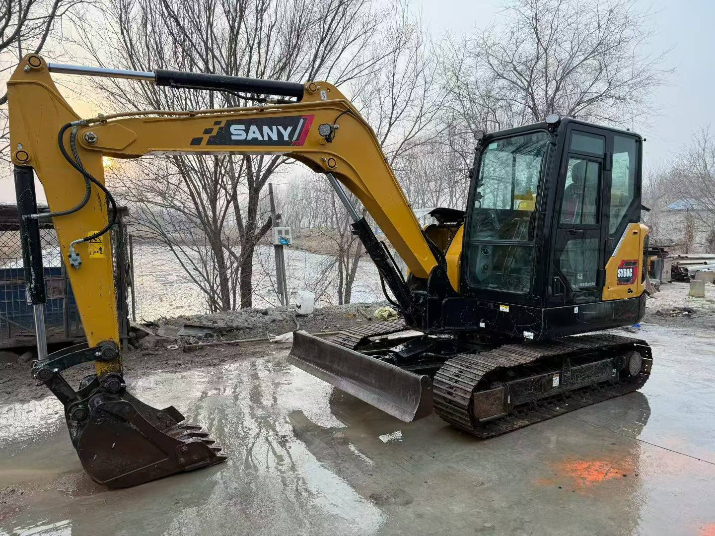 Buy Sany SY60 Used Excavator
