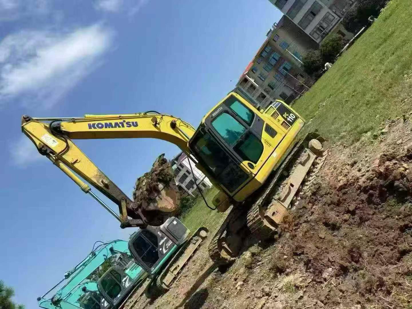 Buy Komatsu PC110-7 Used Excavator