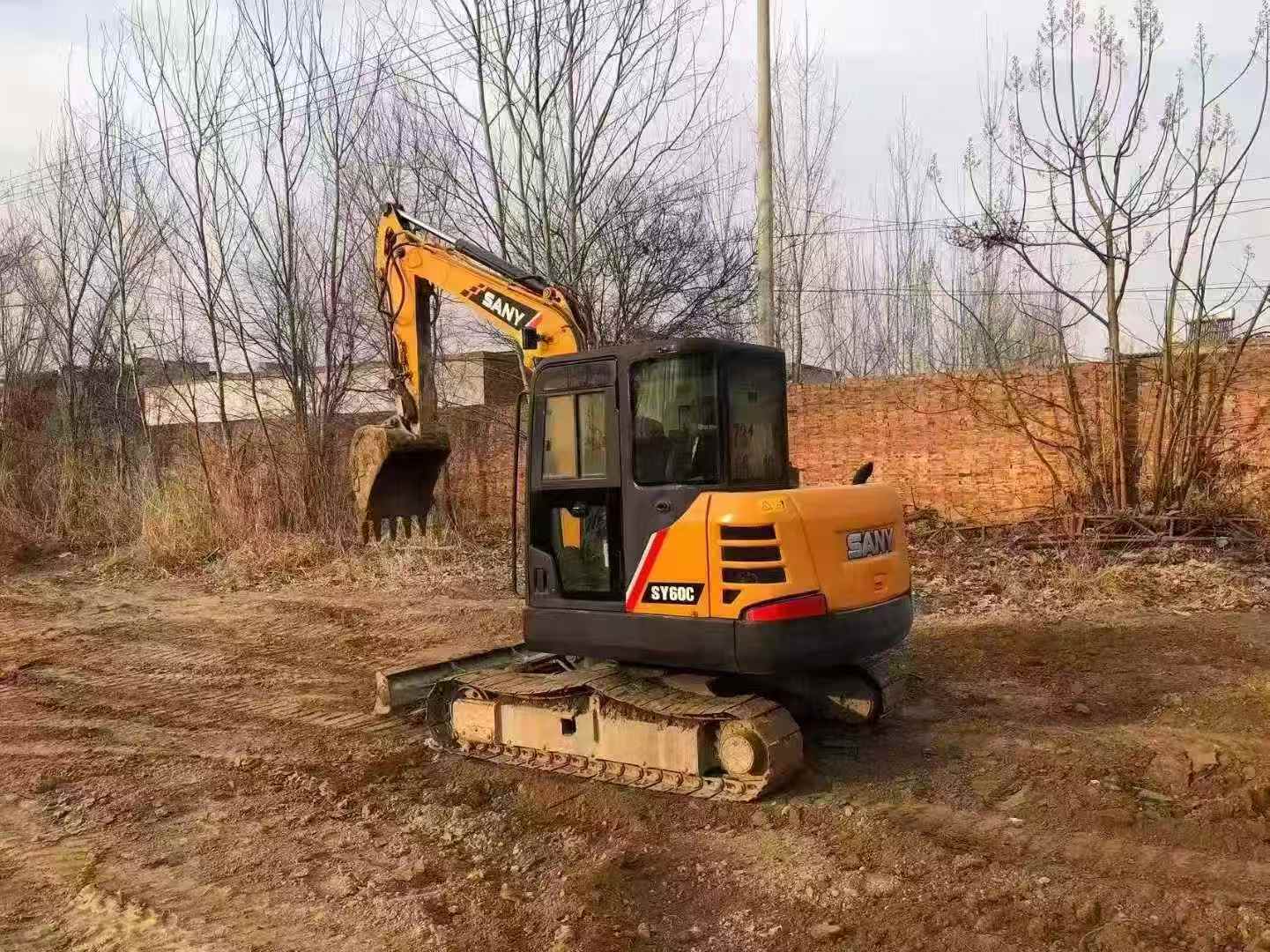 Used Sany SY60 Excavator 2016 Model / 2