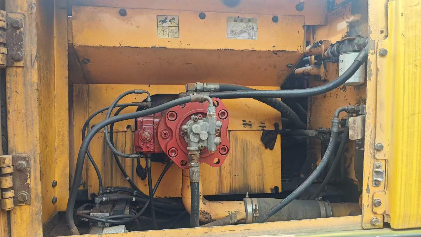 Used Hyundai XDL65 Excavator 2016 Model / 6