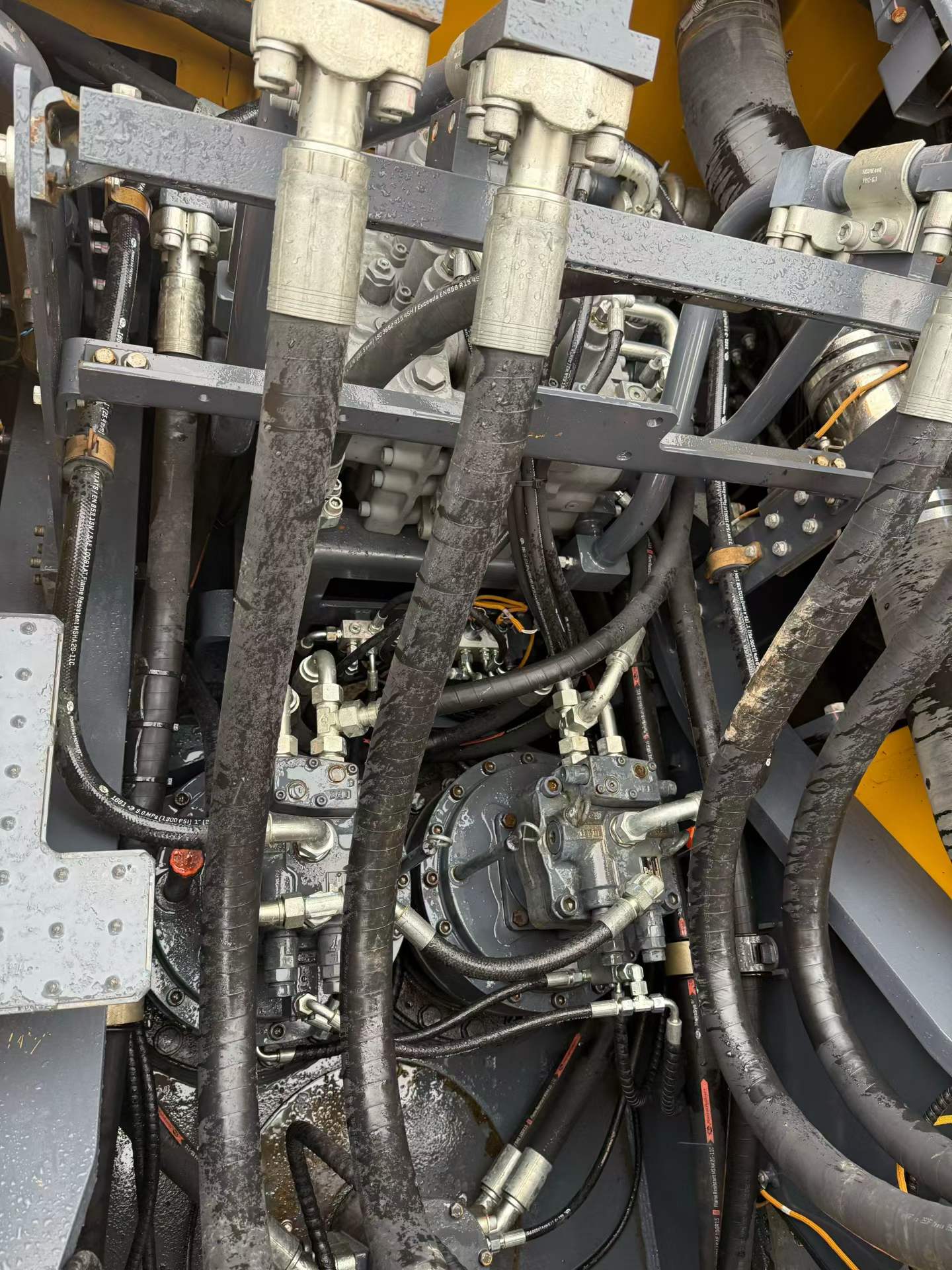 Buy XCMG XE80 Used Excavator