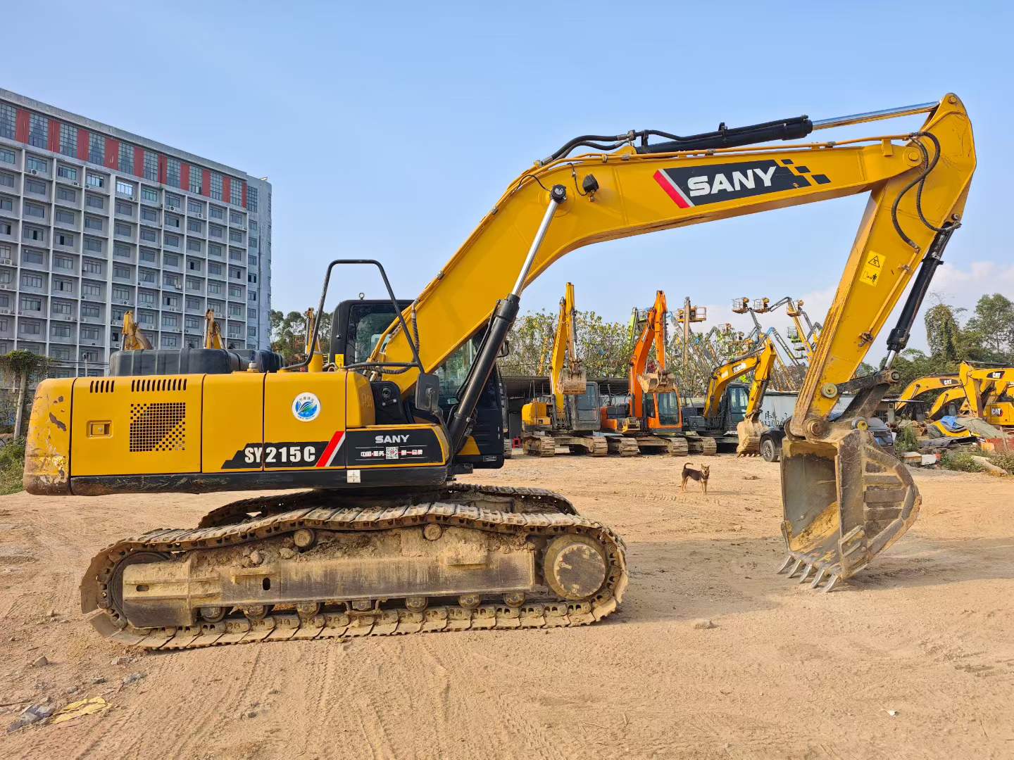 Used Sany SY200C Excavator 2020 Model / 4