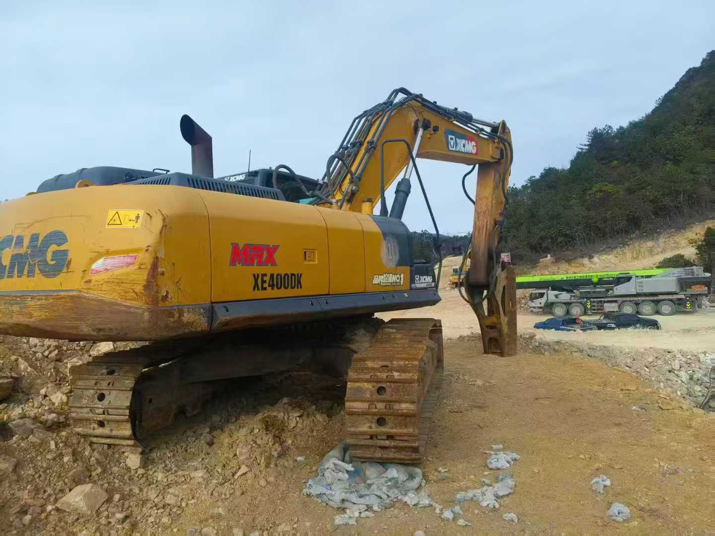 Used XCMG XE80D Excavator 2023 Model / 4