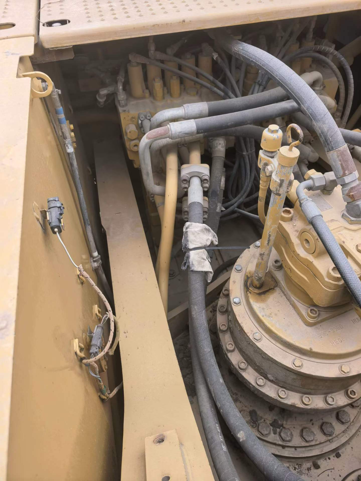 Used Caterpillar 336FLH Excavator 2017 Model / 8