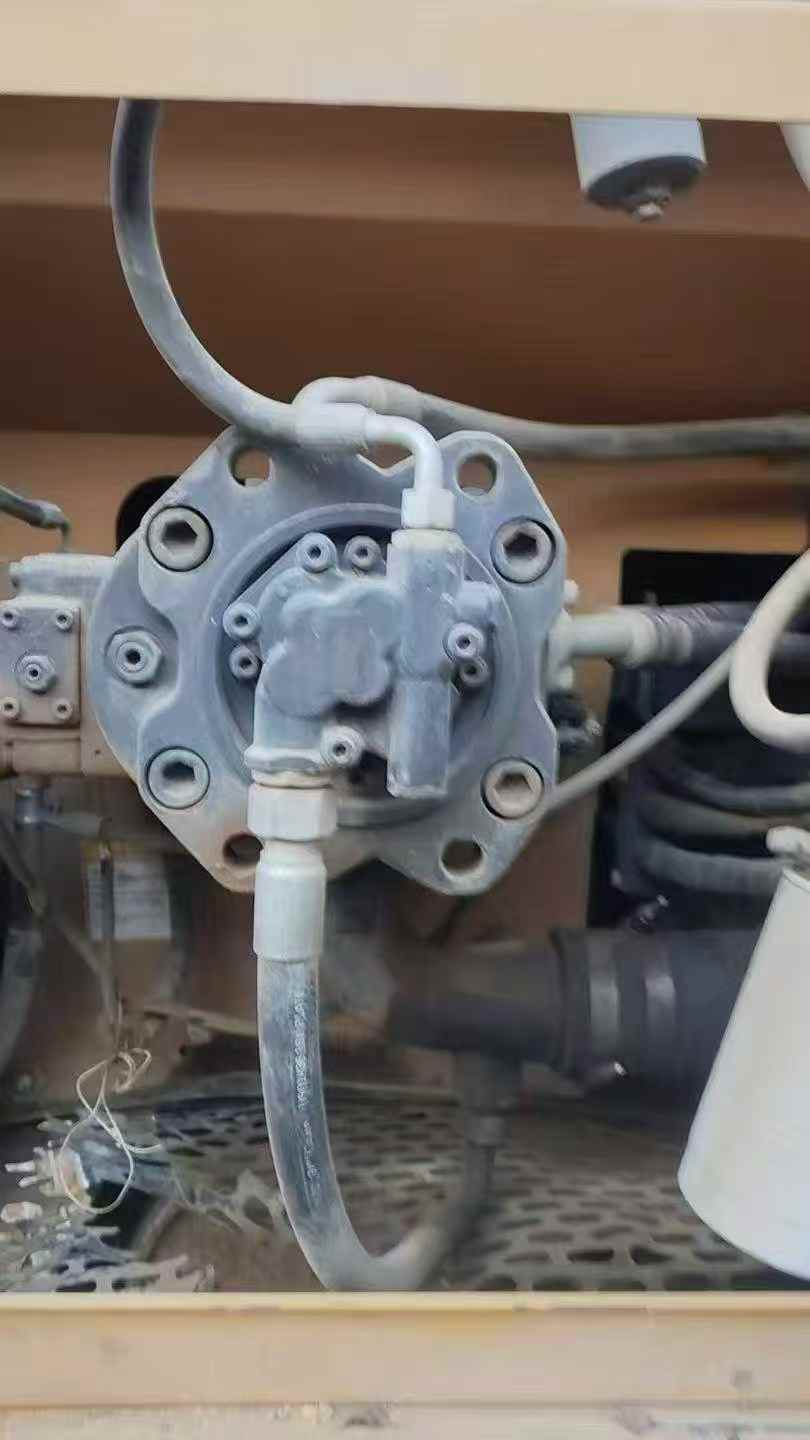 Used Sany SY215C-10 Excavator 2018 Model / 8