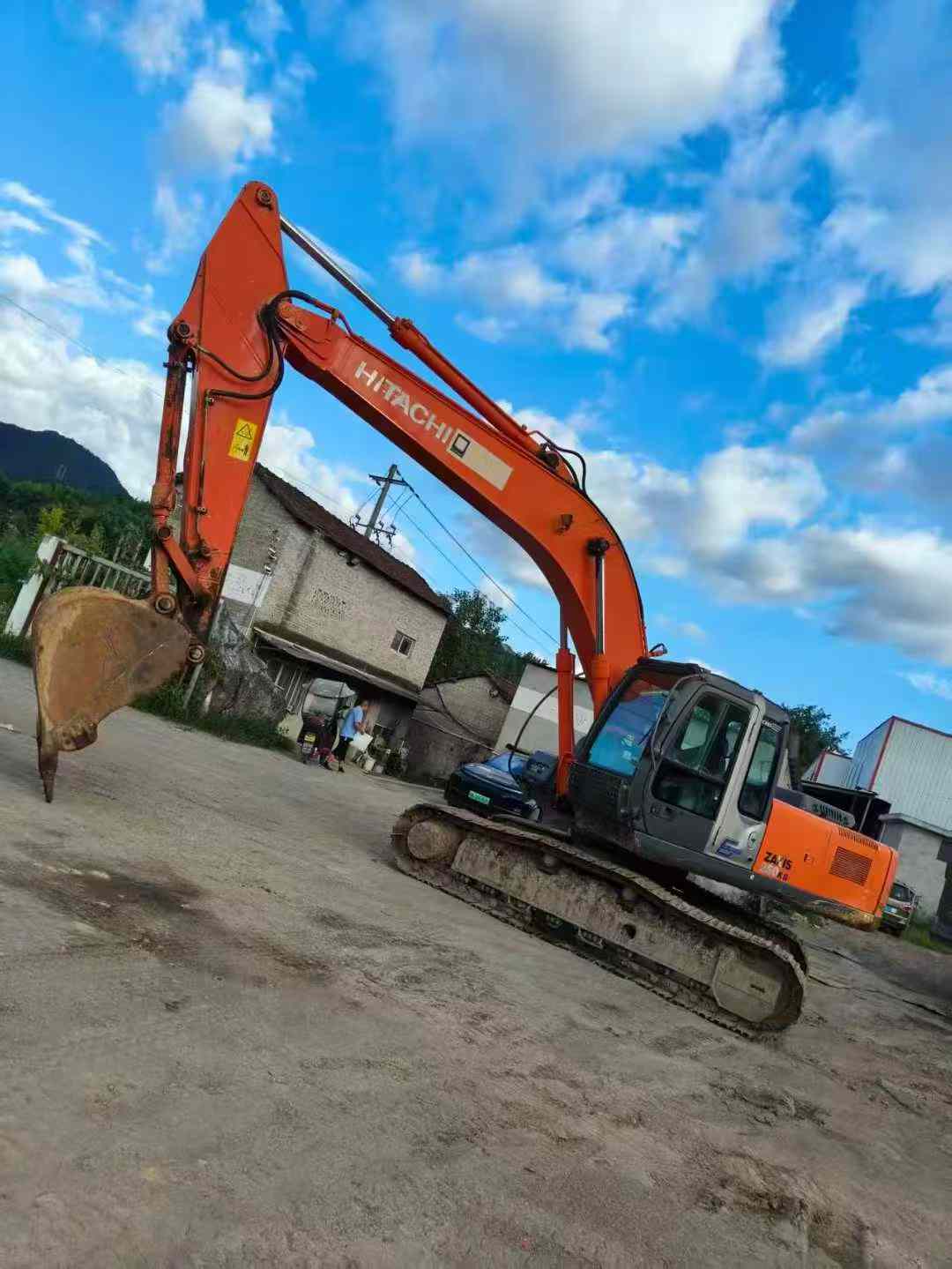Used Hitachi ZW250 Excavator 2013 Model / 2