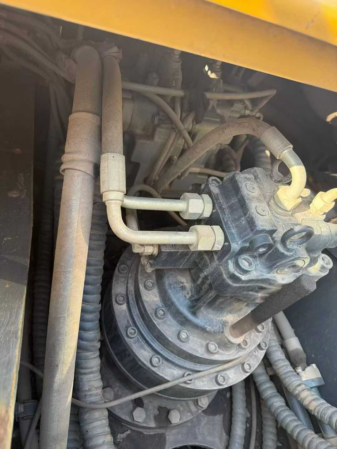 Used XCMG XE370 Excavator 2020 Model / 3