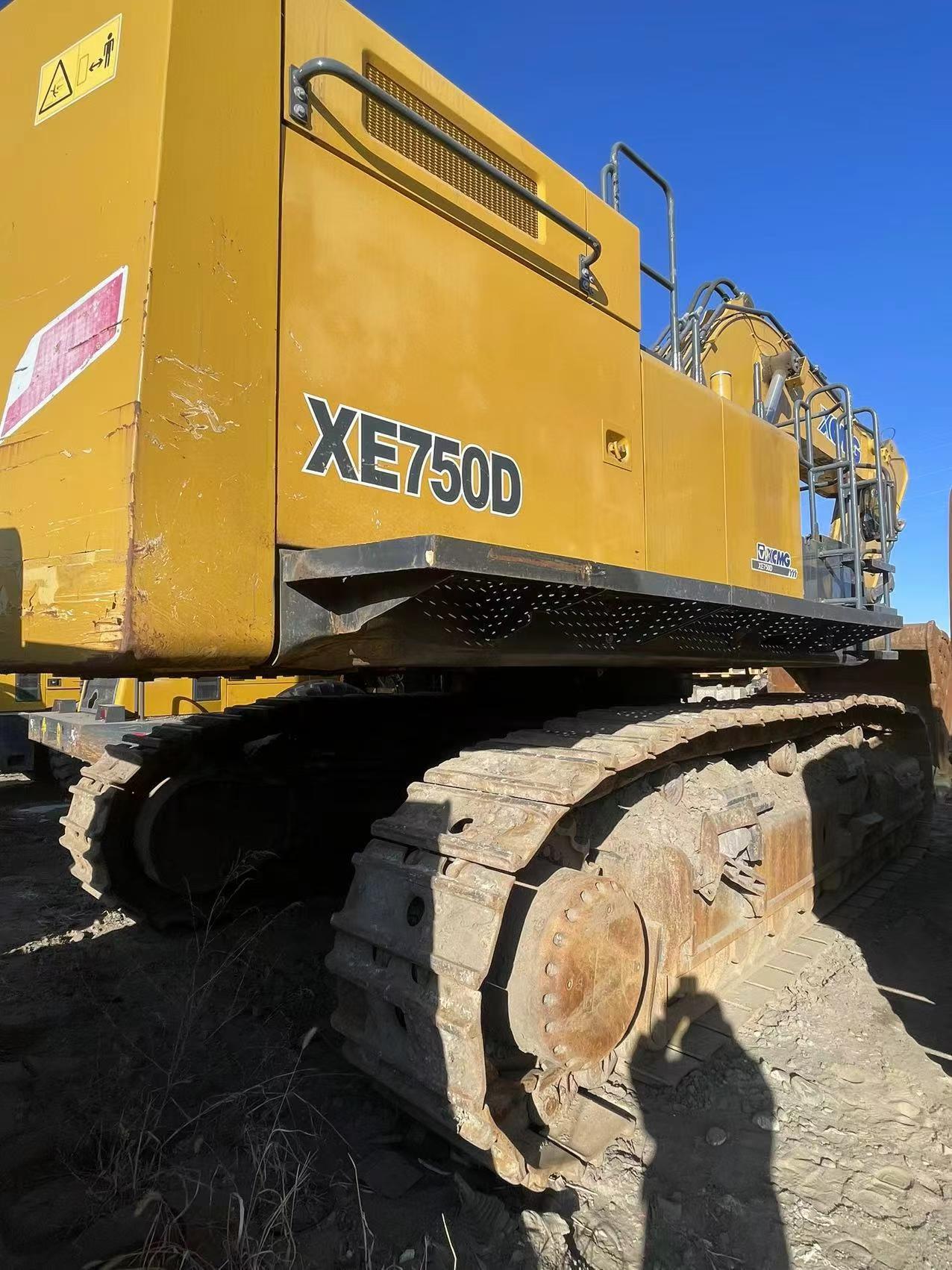 Used XCMG XE750G Excavator 2021 Model / 3